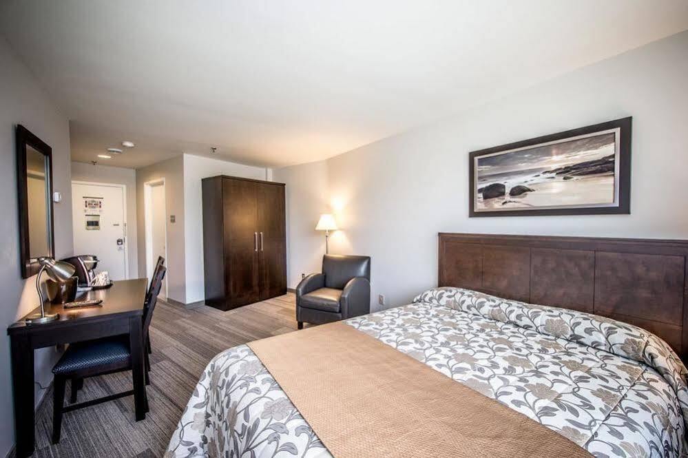 Hotel Charlemagne Bagian luar foto